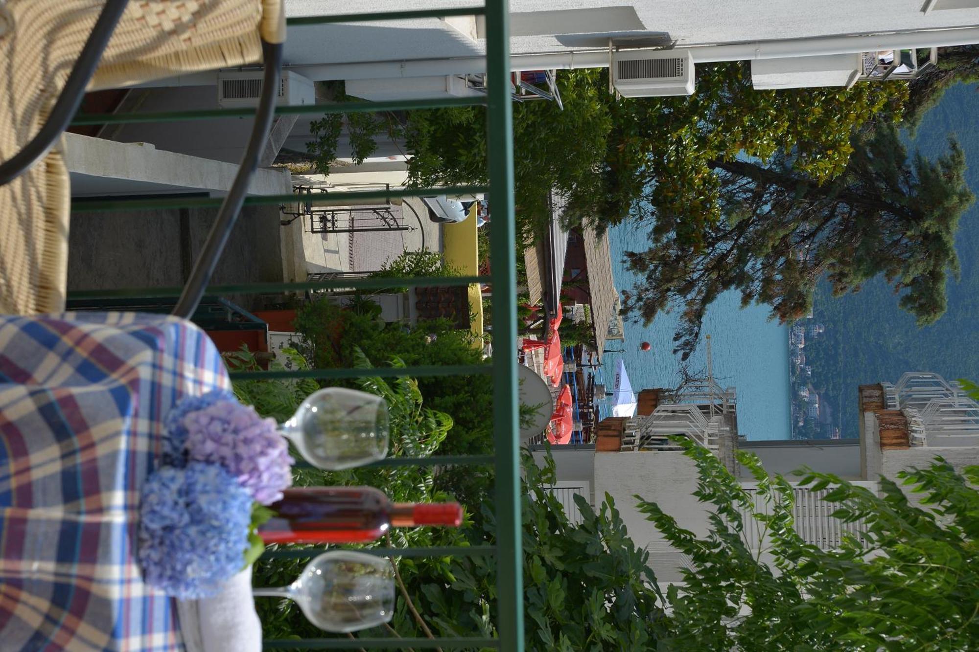 Solar Apartments Herceg Novi Bilik gambar