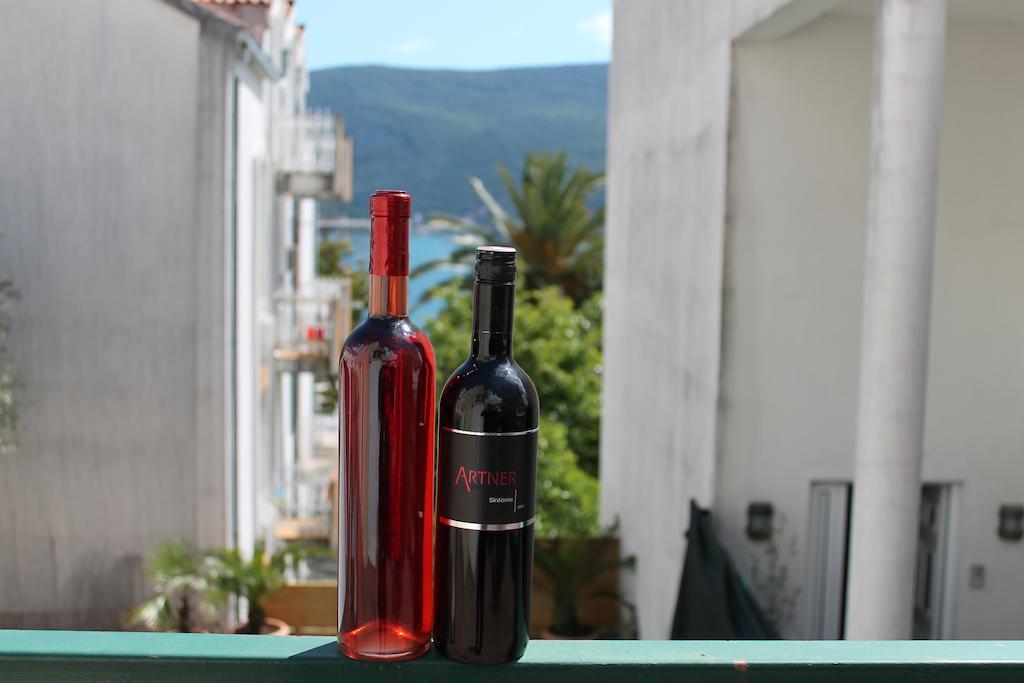 Solar Apartments Herceg Novi Bilik gambar